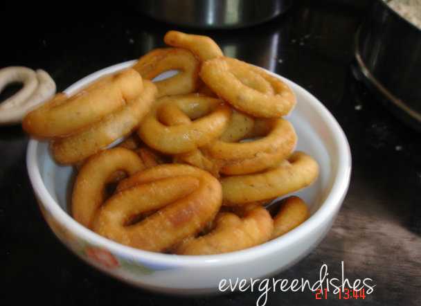 Snacks in the jar Kodbole