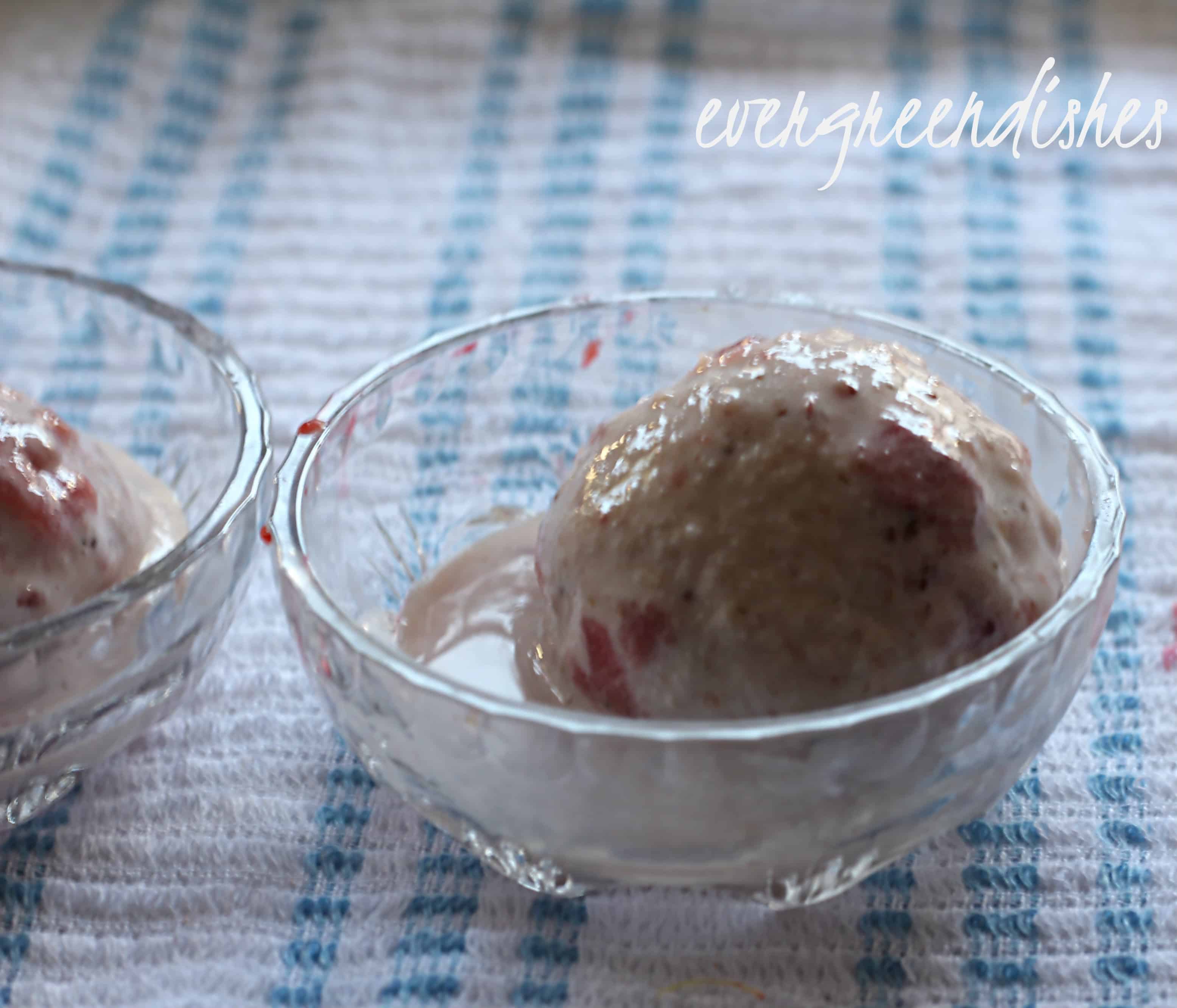 strawberry icecream