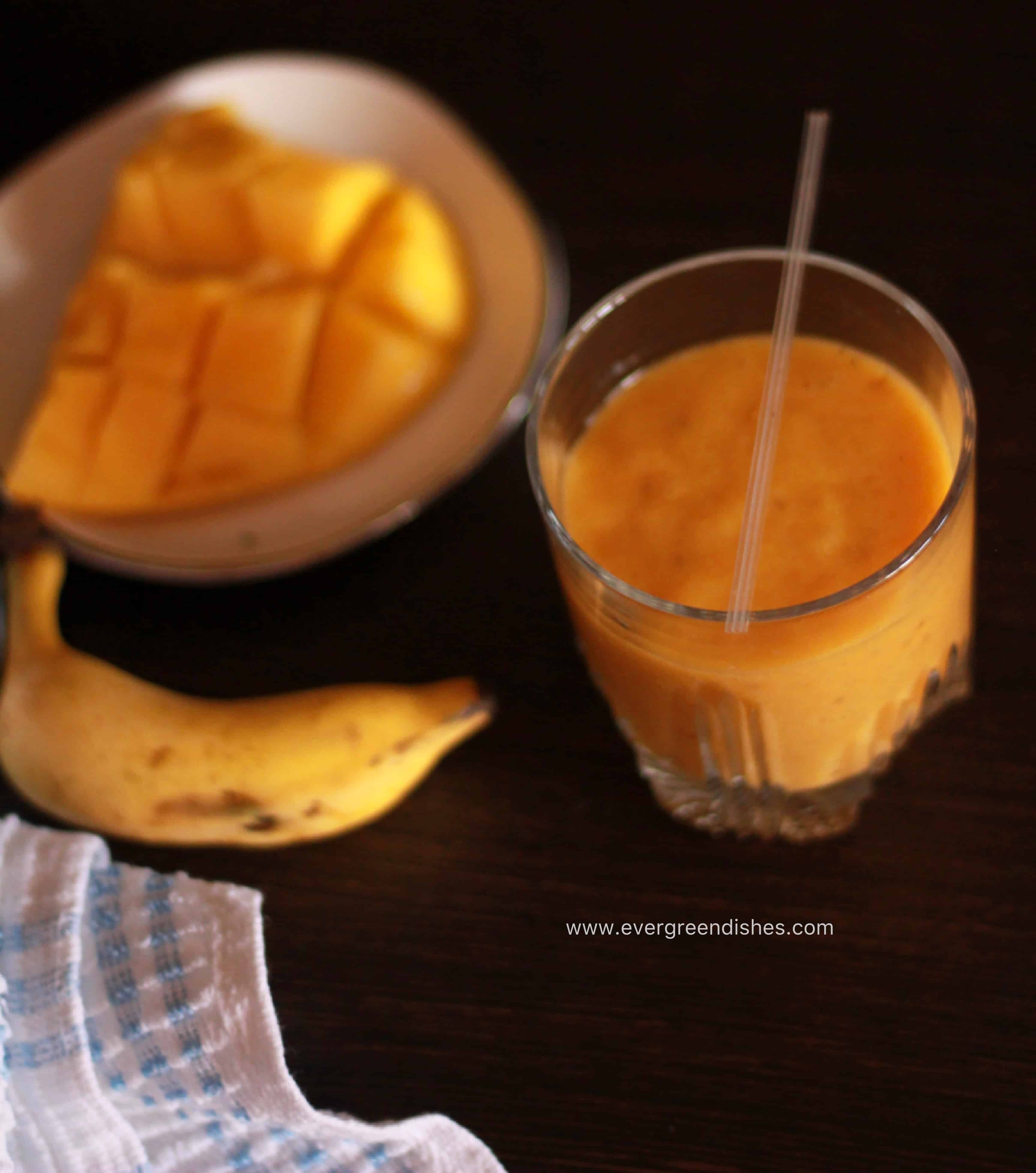 Banana  Mango Oat Shake