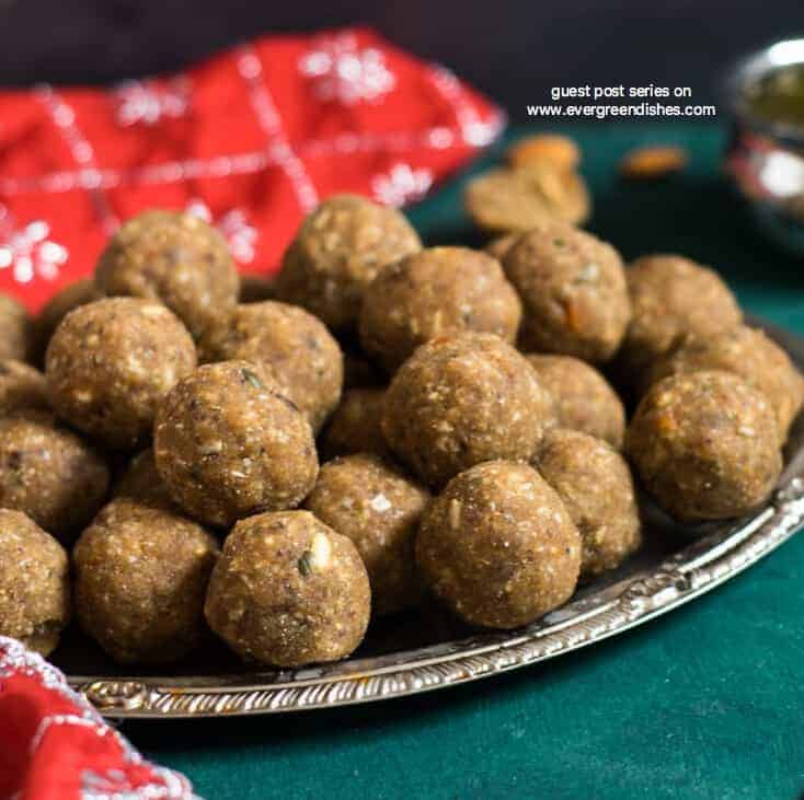 Guest Post- Gaund ke Ladoo