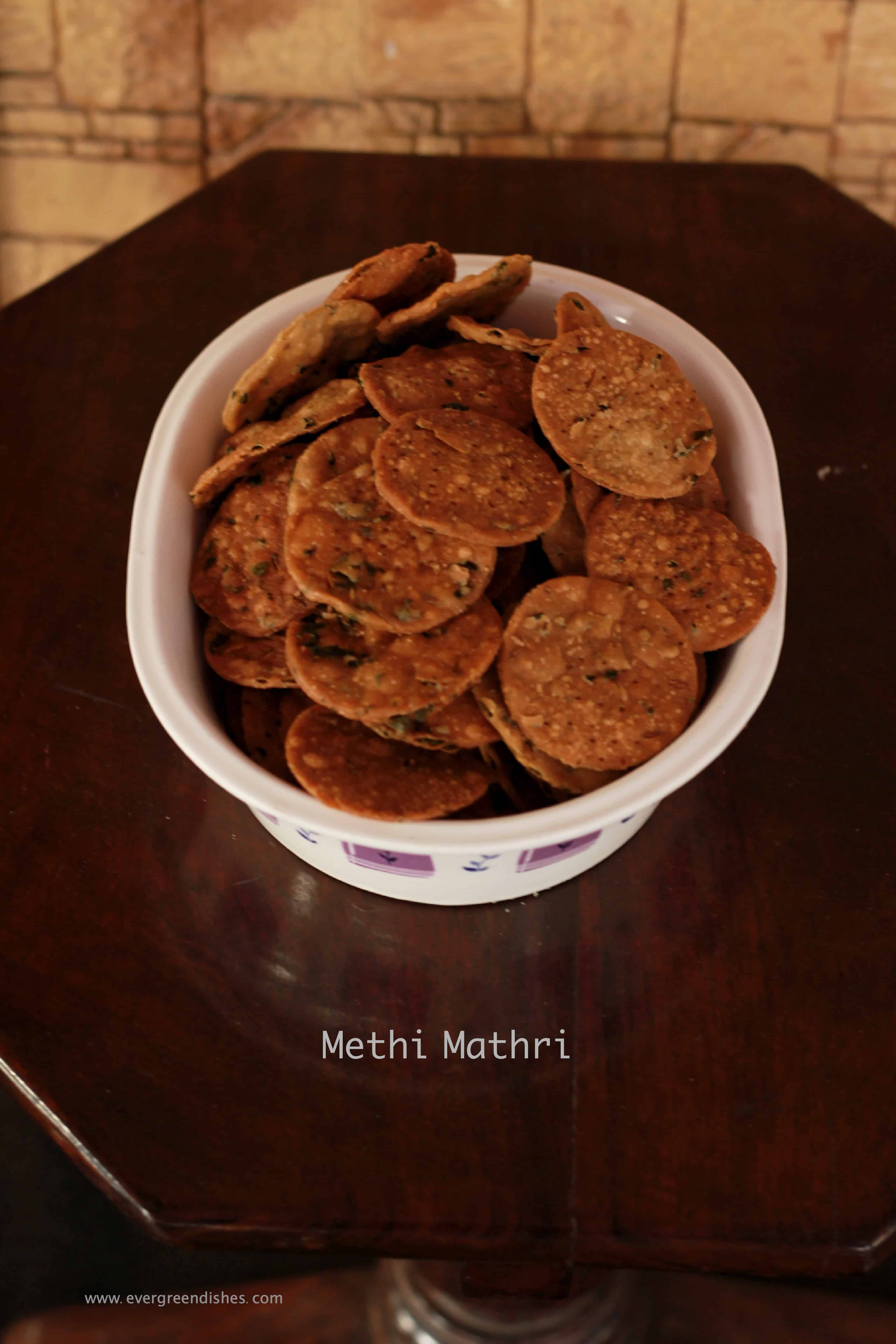 Methi Mathri / how to make mathri  in steps