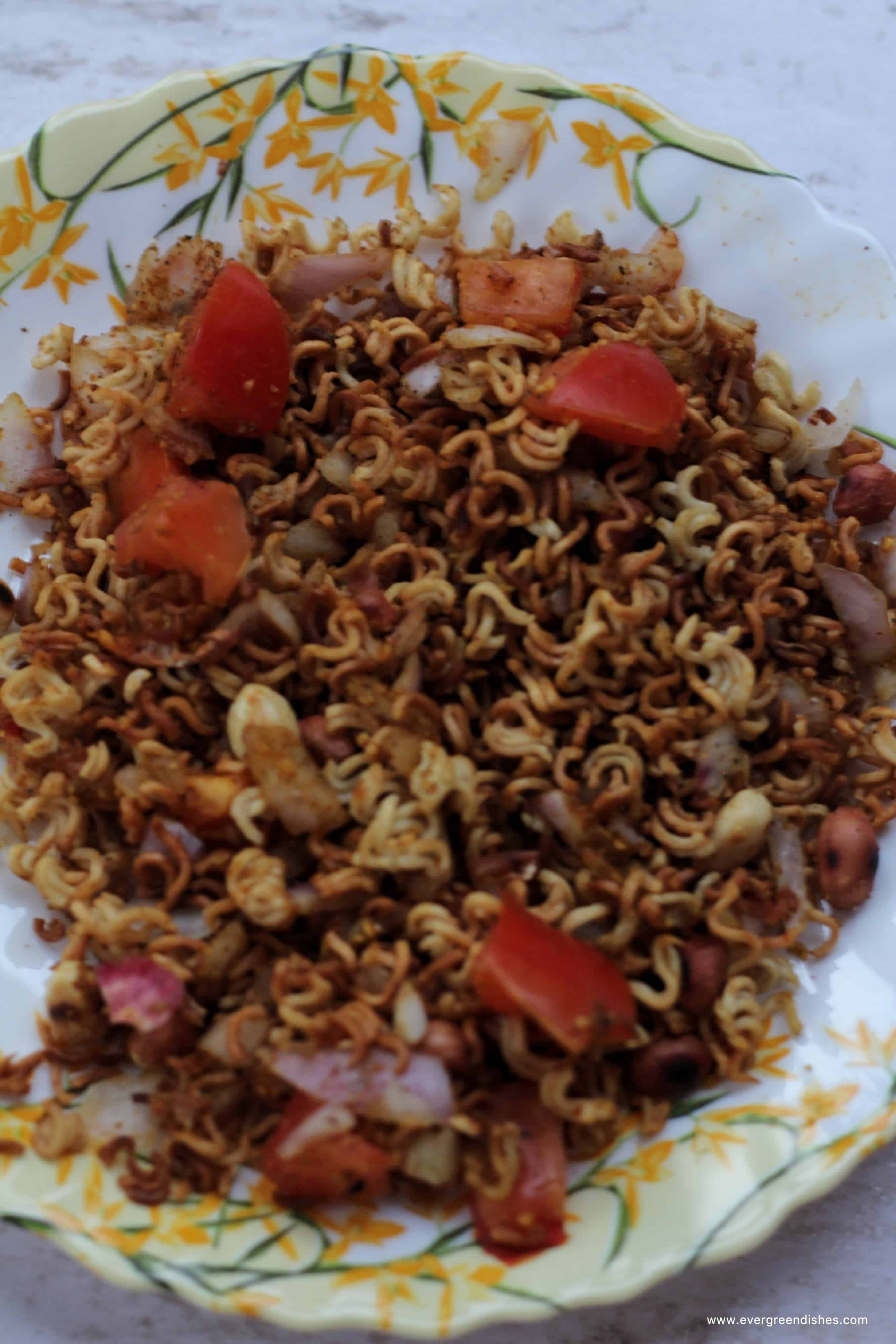 Maggi Bhel / quick chaats