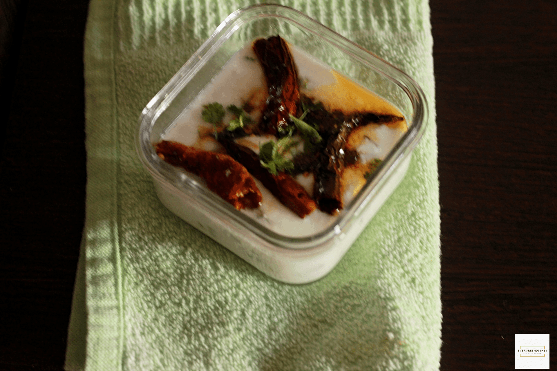 Spiced Yoghurt / Simple Raita for Pulao