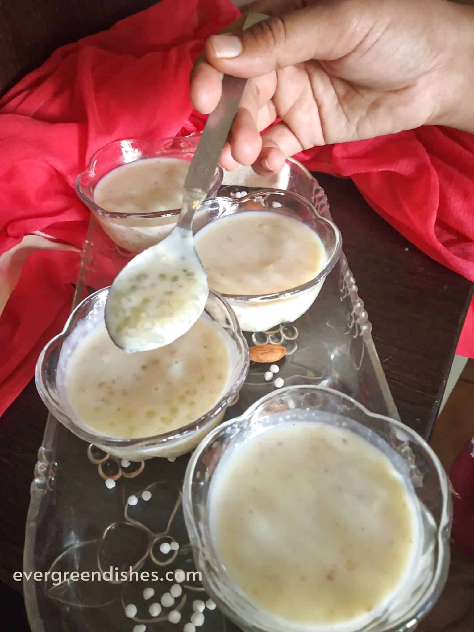 Sabudana Kheer / Sabakki Payasam