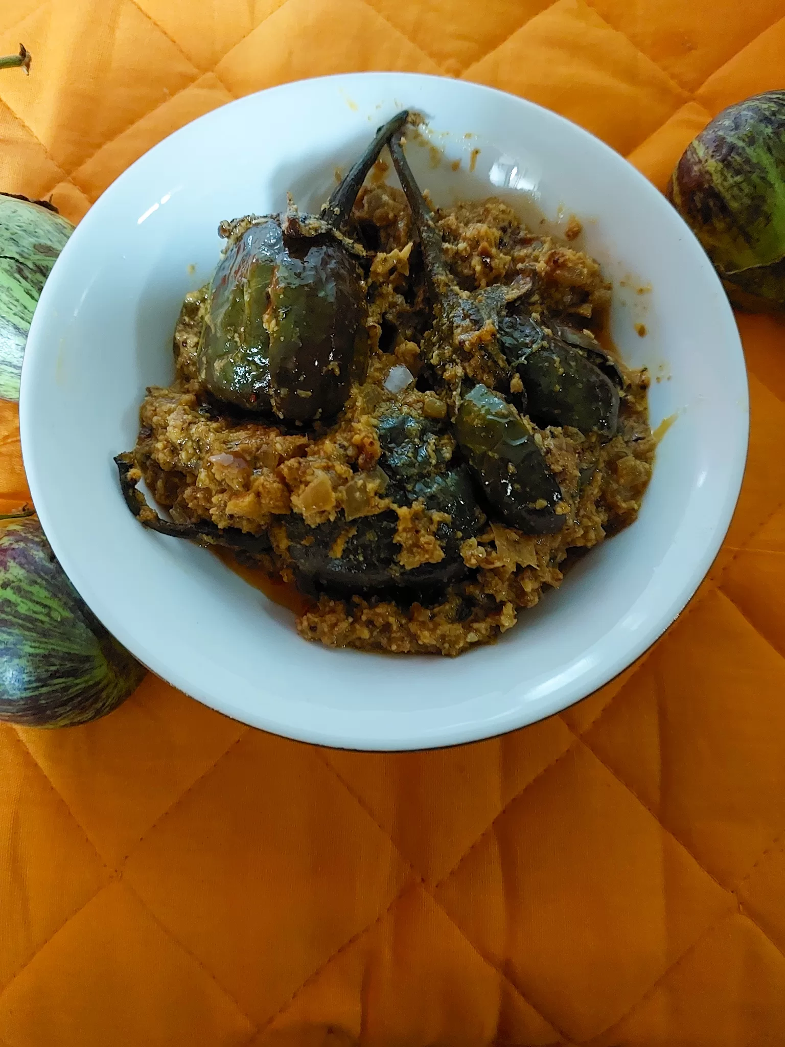 Stuffed Brinjal / Enne Badanekayi