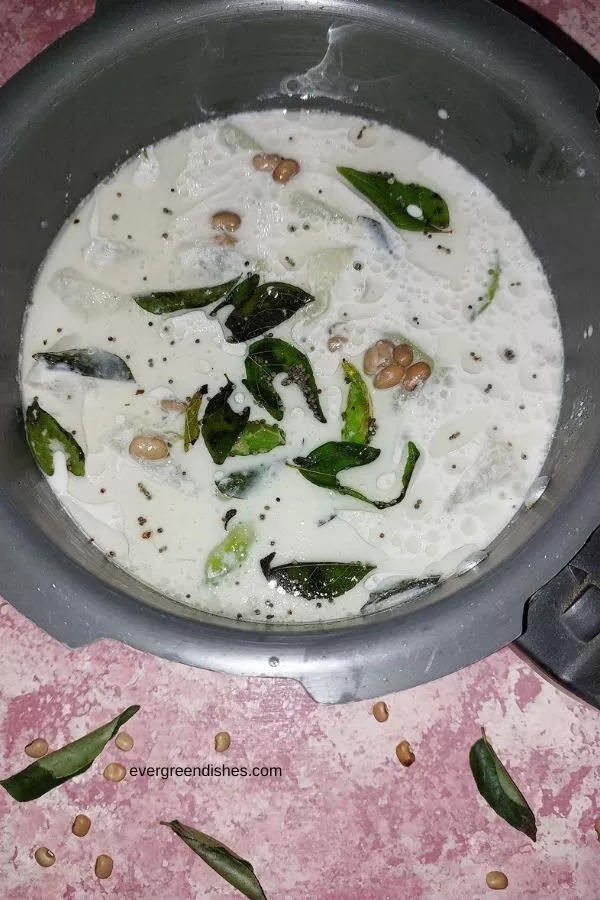 Olan Recipe |  Kerala Sadya Recipe